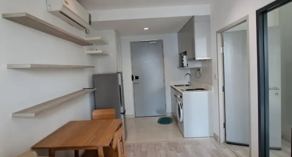 Condo en alquiler y en venta de 1 habitaciones en Khlong San, Bangkok