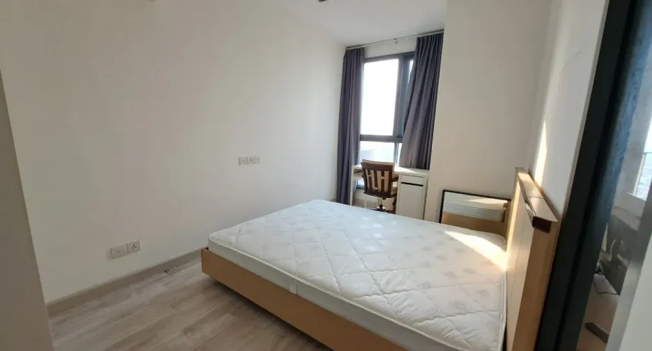 Condo en alquiler y en venta de 1 habitaciones en Khlong San, Bangkok