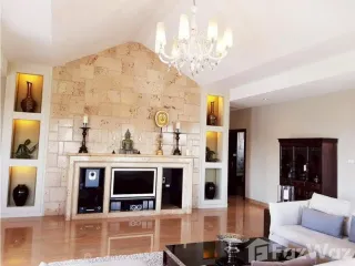 Apartamento en alquiler de 2 habitaciones en Watthana, Bangkok
