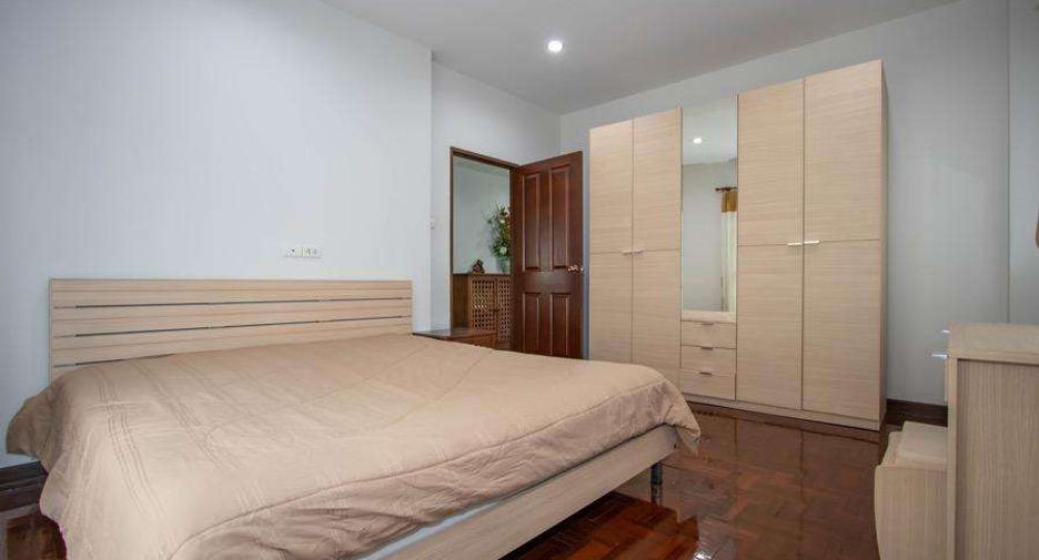 À louer 3 chambres maison à Hang Dong, Chiang Mai