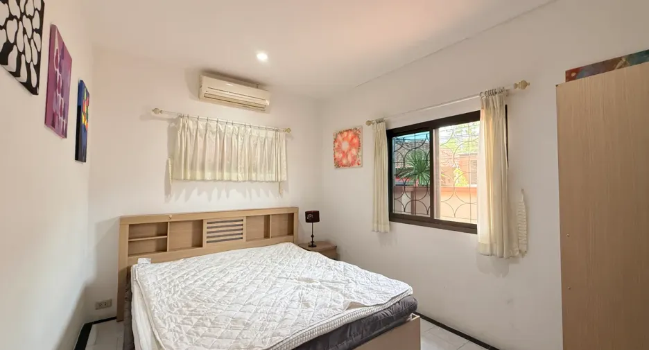 For rent 2 bedrooms house in Huay Yai, Pattaya