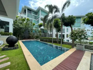 For rent and for sale 5 bedrooms house in Bang Lamung, Chonburi