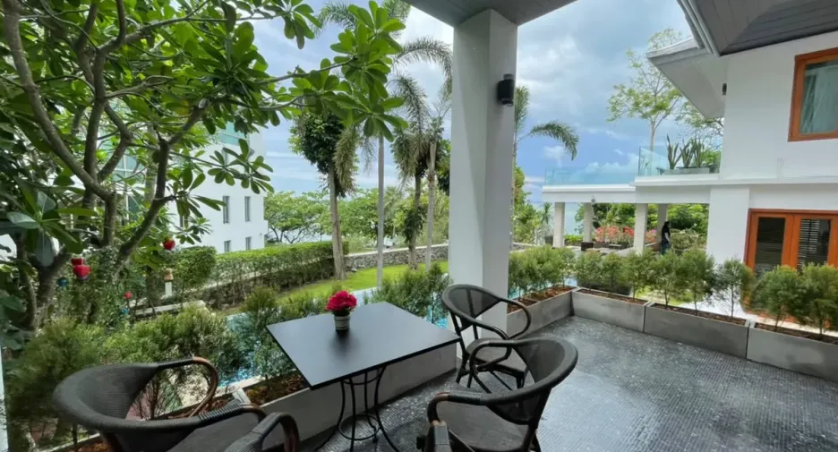 For rent and for sale 5 bedrooms house in Bang Lamung, Chonburi