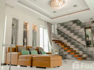 Casa en venta de 4 habitaciones en Min Buri, Bangkok