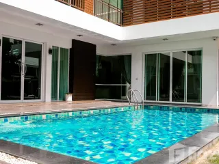 Casa en venta de 4 habitaciones en Min Buri, Bangkok