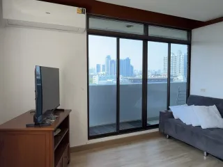 Condo en alquiler de 1 habitaciones en Phra Khanong, Bangkok