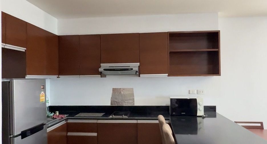 For rent 1 bed condo in Phra Khanong, Bangkok
