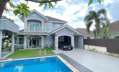 For rent 4 bedrooms villa in San Sai, Chiang Mai