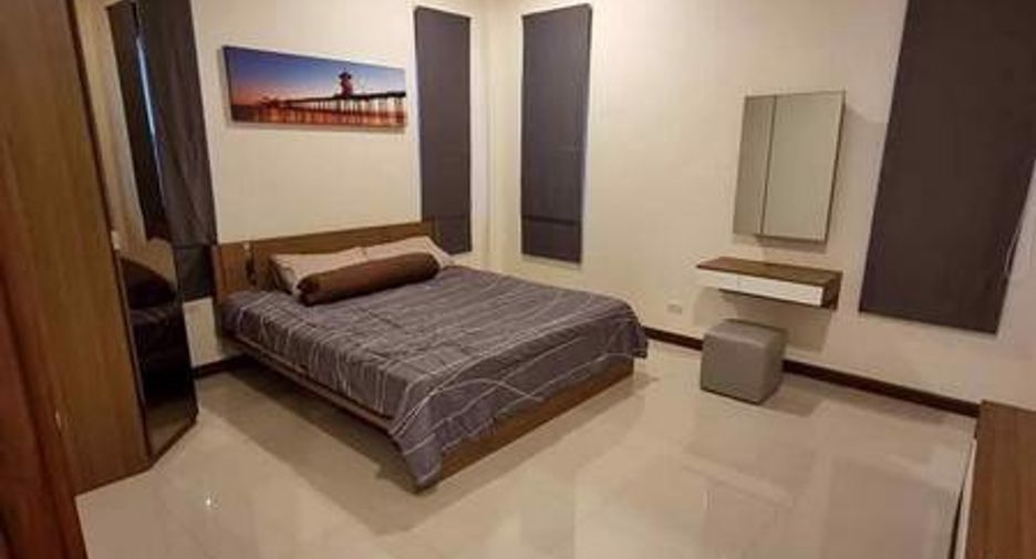 For rent 3 bedrooms house in Huay Yai, Pattaya