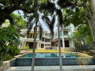 For rent and for sale 5 bedrooms house in Bang Lamung, Chonburi
