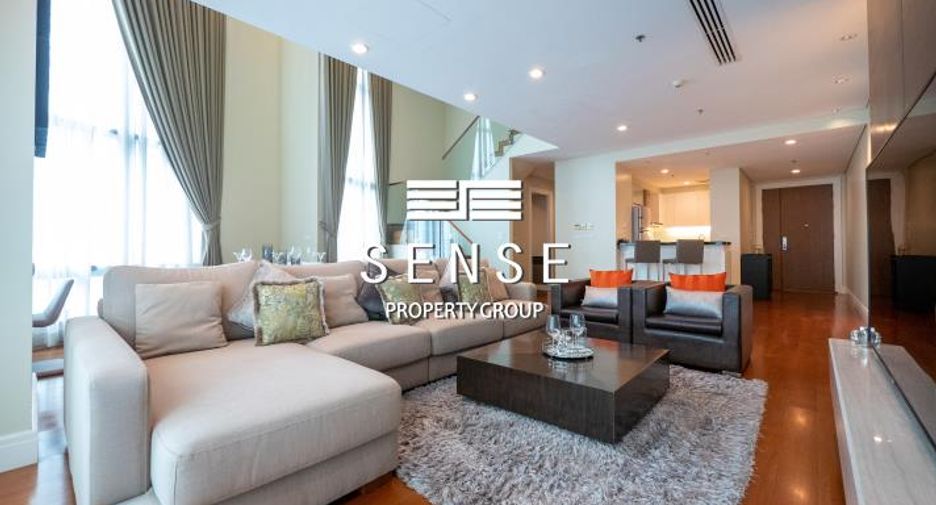 For rent 3 bedrooms condo in Khlong Toei, Bangkok