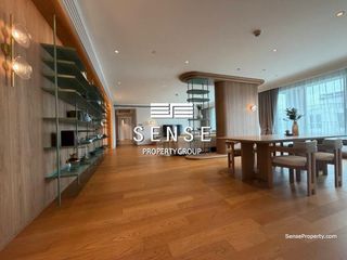 For rent 3 bedrooms condo in Yan Nawa, Bangkok