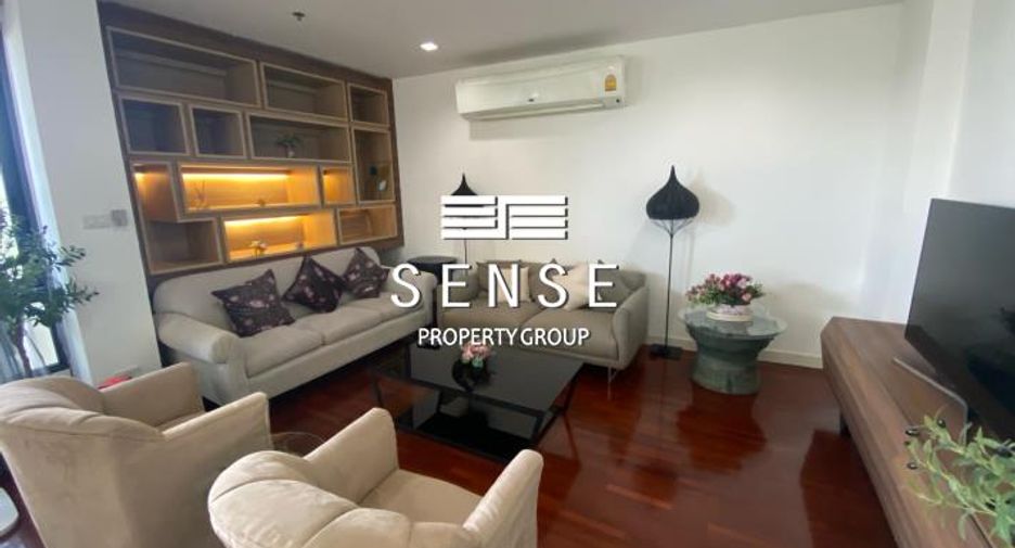 For rent 3 ベッドルーム condo in Yan Nawa, Bangkok