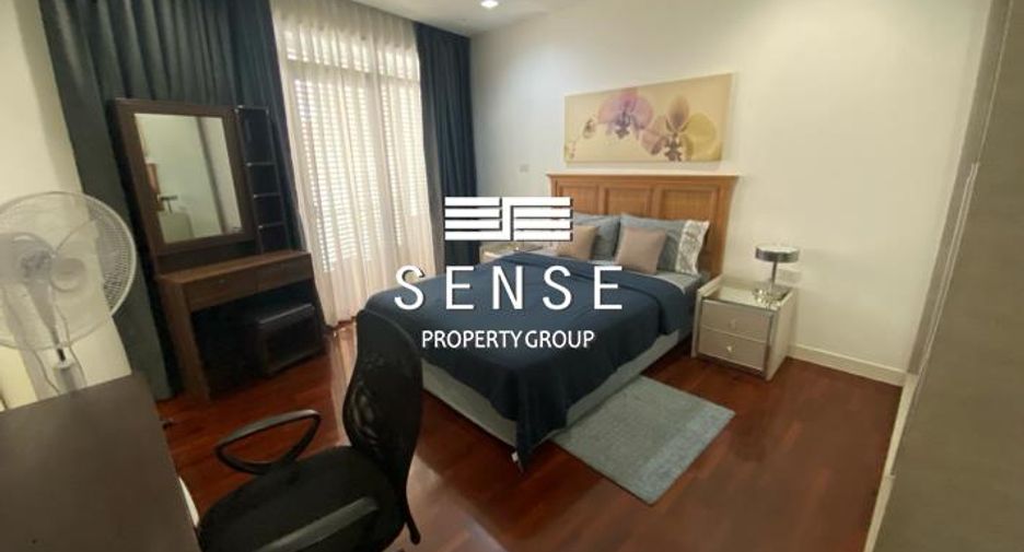 For rent 3 ベッドルーム condo in Yan Nawa, Bangkok