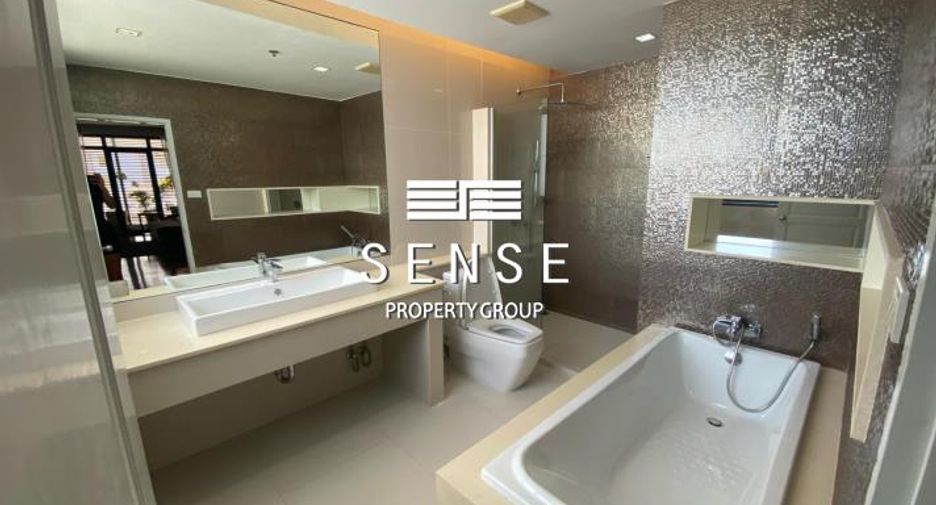 For rent 3 ベッドルーム condo in Yan Nawa, Bangkok