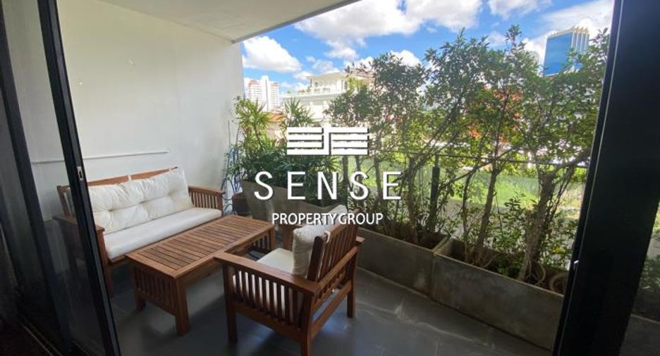 For rent 3 ベッドルーム condo in Yan Nawa, Bangkok