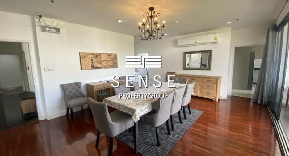For rent 3 ベッドルーム condo in Yan Nawa, Bangkok
