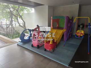 For rent 3 bedrooms condo in Khlong Toei, Bangkok