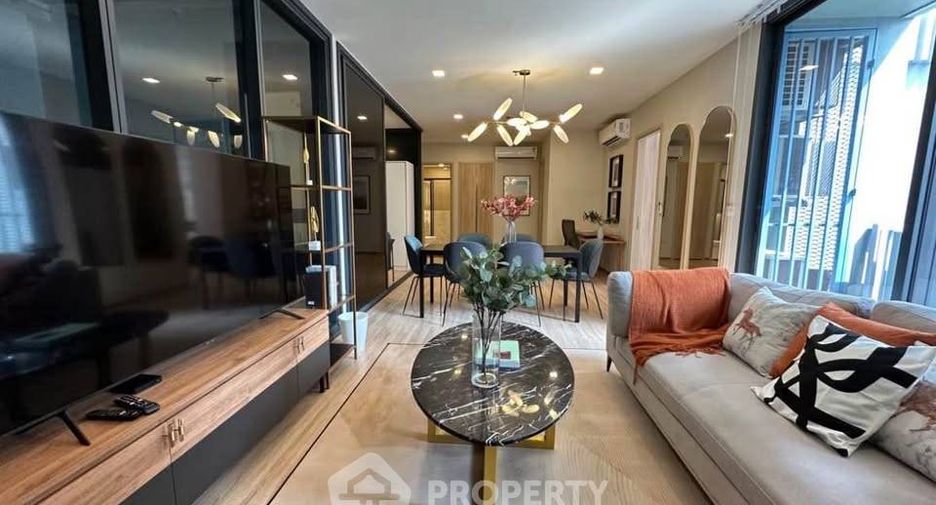 For sale 3 bedrooms condo in Ratchathewi, Bangkok