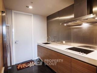 For sale 3 bedrooms condo in Yan Nawa, Bangkok