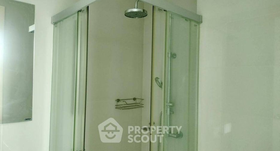For rent 2 bedrooms condo in Bang Sue, Bangkok