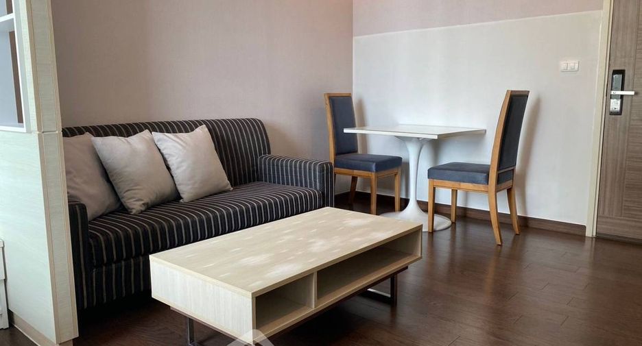 Wohnung zur Miete mit 1 Zimmer in Watthana, Bangkok