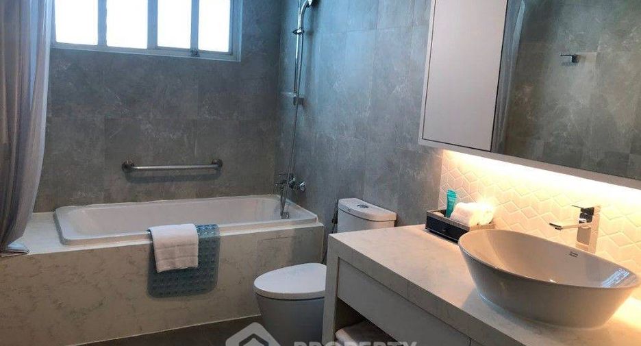 For rent 1 bed apartment in Khlong Toei, Bangkok