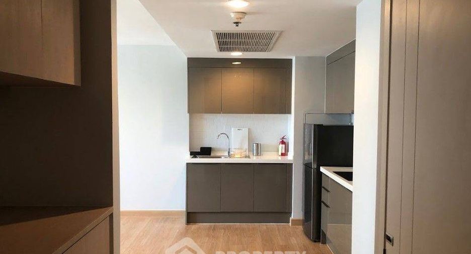 For rent 1 bed apartment in Khlong Toei, Bangkok