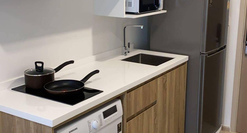 For rent 1 bed condo in Khlong Toei, Bangkok