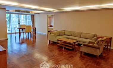 For rent 2 bedrooms condo in Yan Nawa, Bangkok