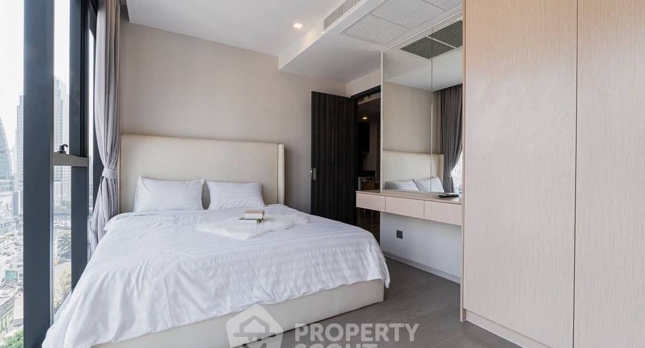 For rent 2 bedrooms condo in Khlong Toei, Bangkok