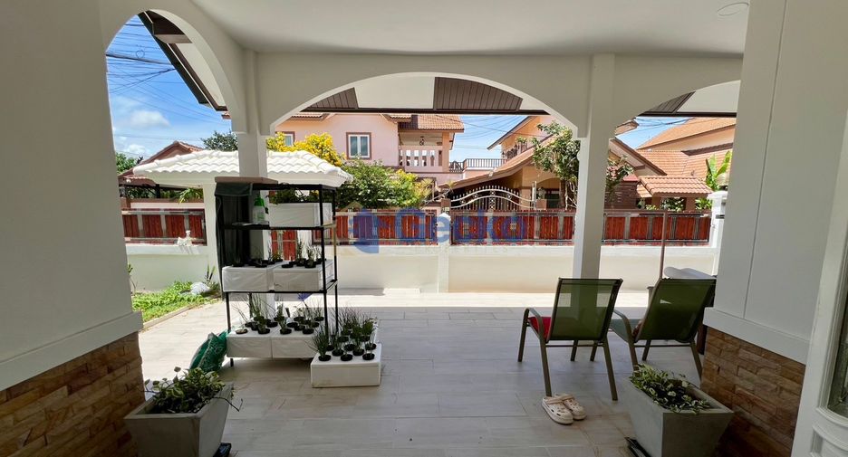 出售 4 卧室 独立屋 在 Bang Lamung, Chon Buri