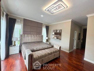 For rent 3 bedrooms townhouse in Prawet, Bangkok