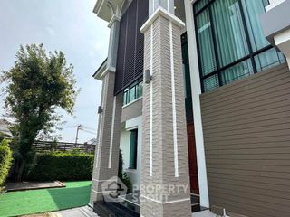 For rent 4 bedrooms house in Bang Bon, Bangkok