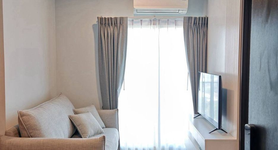 For rent 2 bedrooms condo in Phaya Thai, Bangkok
