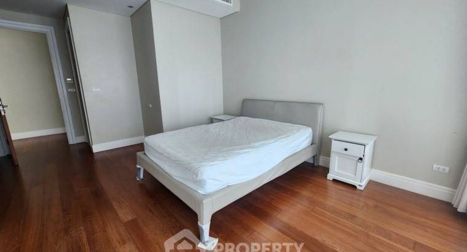 Condo en alquiler de 6 habitaciones en Khlong Toei, Bangkok