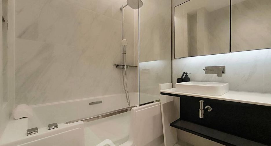 For rent 1 Beds condo in Khlong Toei, Bangkok
