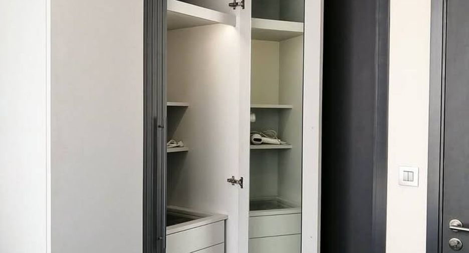 For rent 1 bed condo in Ratchathewi, Bangkok