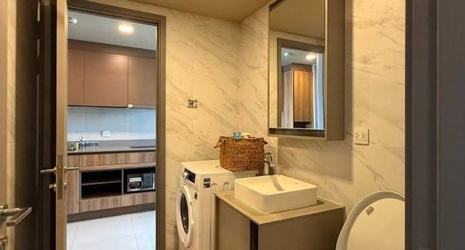 For rent 1 bed condo in Watthana, Bangkok