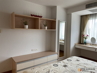 For sale 2 bedrooms condo in Phra Khanong, Bangkok