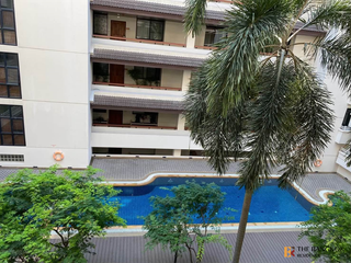 À louer 2 chambres condo à Watthana, Bangkok