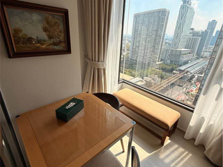 À louer 1 chambre condo à Phra Khanong, Bangkok