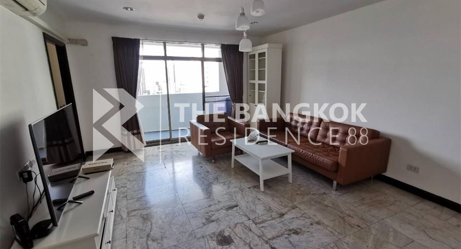 For rent 2 bedrooms condo in Watthana, Bangkok