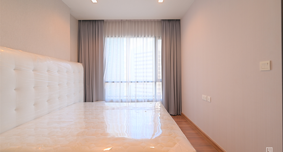 For sale 1 bed condo in Huai Khwang, Bangkok