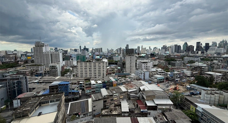 For sale 1 bed condo in Ratchathewi, Bangkok