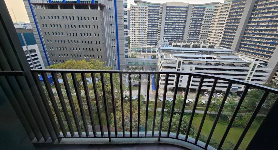 For rent 2 bedrooms condo in Chatuchak, Bangkok