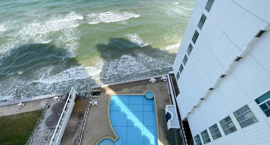 For sale 3 bedrooms condo in Hua Hin, Prachuap Khiri Khan