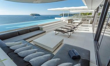 For sale 4 bedrooms condo in Mueang Phuket, Phuket