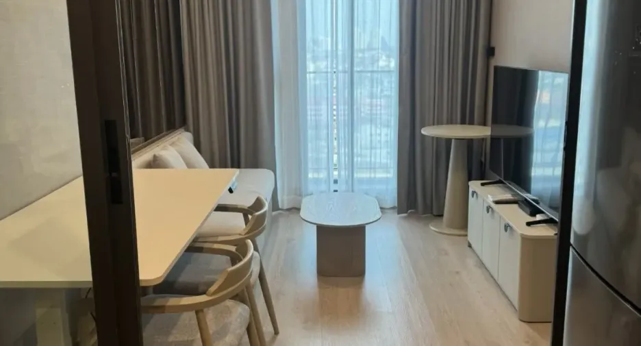 For rent 1 bed condo in Khlong San, Bangkok