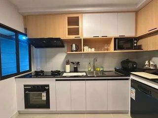 Casa en alquiler de 4 habitaciones en Thalang, Phuket